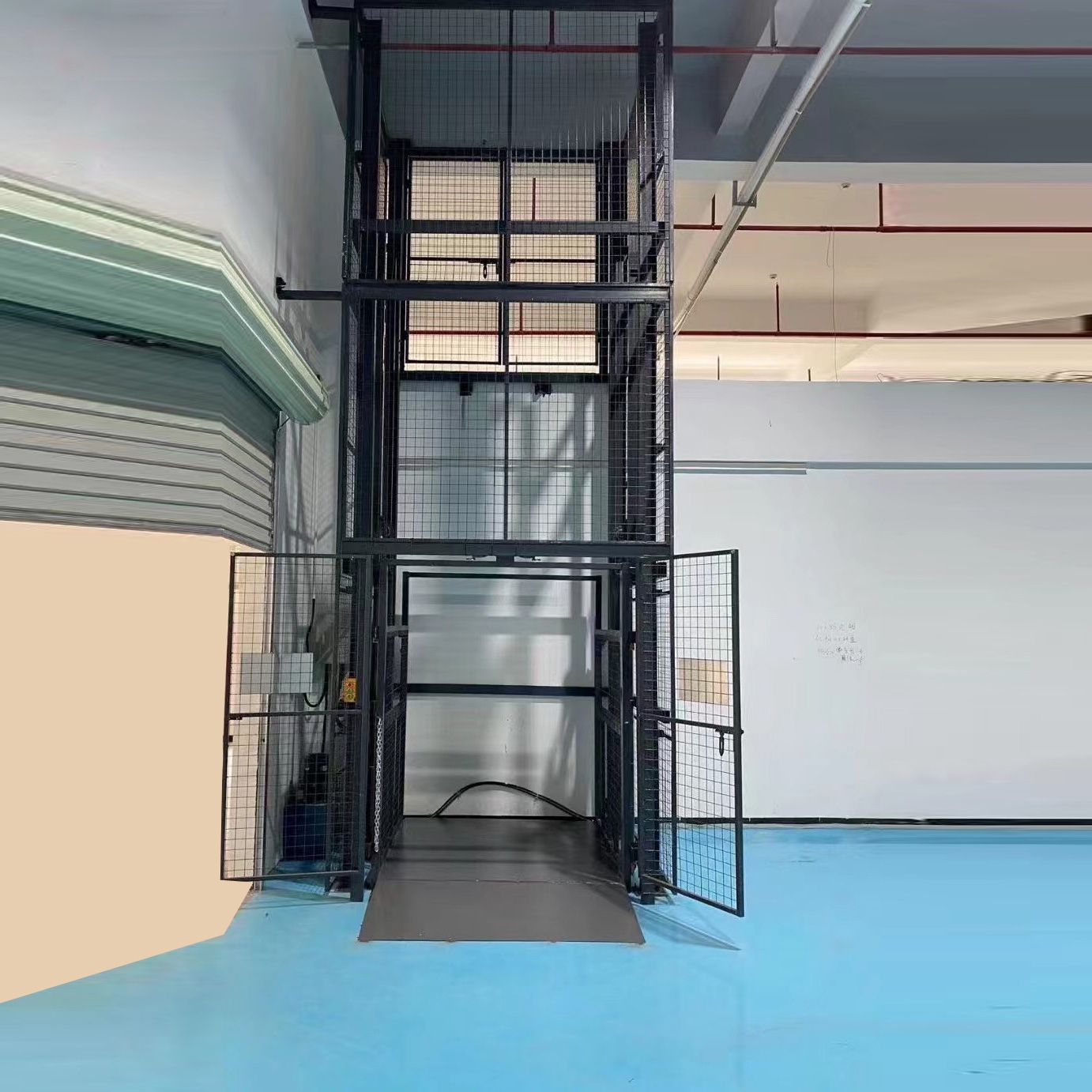 施工電梯和施工升降機一(yī)樣嗎？